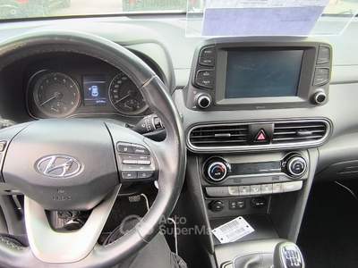 Hyundai Kona 1.0 T-GDI XTech BLUETOOTH CAMERA Bianco usata Pomezia