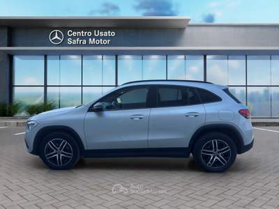 Mercedes-Benz GLA GLA 200 d Automatic Sport Plus Argento usata Rende