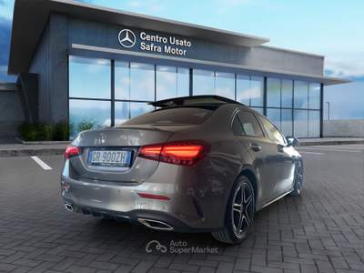 Mercedes-Benz Classe A A 180 d Automatic 4p. Advanced Plus AMG Line Grigio usata Rende
