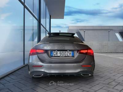Mercedes-Benz Classe A A 180 d Automatic 4p. Advanced Plus AMG Line Grigio usata Rende