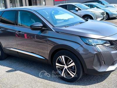 Peugeot 3008 HDI 130 EAT8 ALLURE PACK °360 NAVI VIRTUAL LED Grigio usata Pomezia