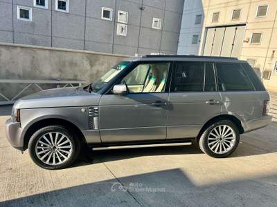 Land Rover Range Rover Range Rover 4.4tdV8 X COMMERCIANTI MOTORE RUMOROSO Argento usata Torbole Casaglia