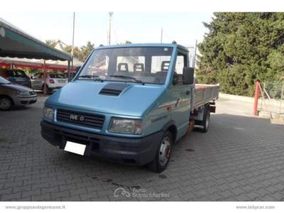 Iveco Daily 35.10 CASSONE RIBALTABILE TRILATERALE Blu/Azzurro usata Nova Siri