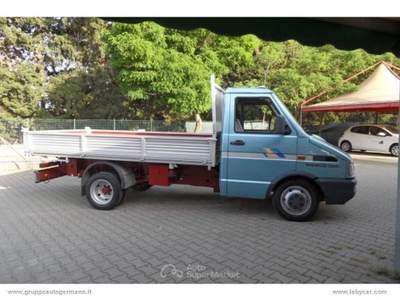 Iveco Daily 35.10 CASSONE RIBALTABILE TRILATERALE Blu/Azzurro usata Nova Siri