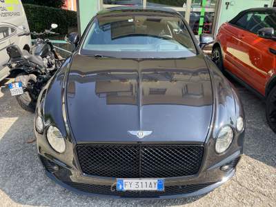 Bentley Continental GT 6.0 W12 635cv auto Mulliner Pack Nero usata Nave