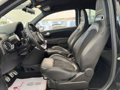 Abarth 595 1.4 Turbo T-Jet 165cv Scorpioneoro Nero usata Castellaneta
