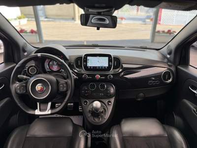 Abarth 595 1.4 Turbo T-Jet 165cv Scorpioneoro Nero usata Castellaneta