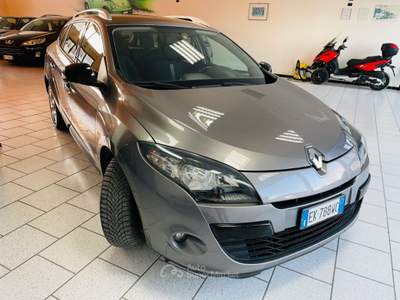 Renault Mégane Megane Mégane 1.5 dCi 110CV SporTour Wave Grigio usata ALTAMURA