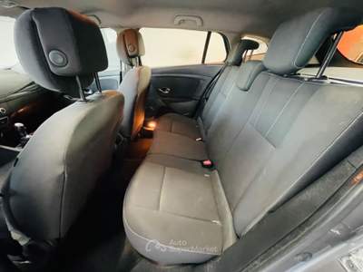 Renault Mégane Megane Mégane 1.5 dCi 110CV SporTour Wave Grigio usata ALTAMURA