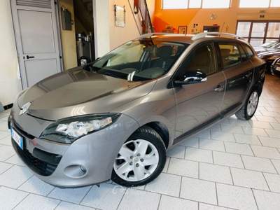 Renault Mégane Megane Mégane 1.5 dCi 110CV SporTour Wave Grigio usata ALTAMURA