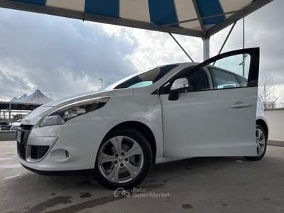 Renault Scénic Scenic Scénic X-Mod 1.6 dCi 130CV Luxe Bianco usata ALTAMURA
