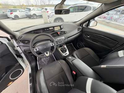 Renault Scénic Scenic Scénic X-Mod 1.6 dCi 130CV Luxe Bianco usata ALTAMURA