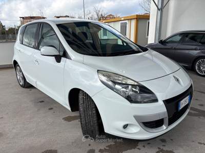 Renault Scénic Scenic Scénic X-Mod 1.6 dCi 130CV Luxe Bianco usata ALTAMURA