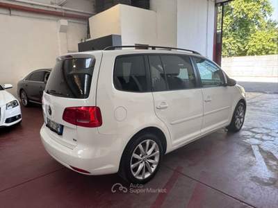 Volkswagen Touran 7 posti automatica Bianco usata Rozzano