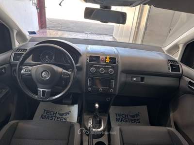 Volkswagen Touran 7 posti automatica Bianco usata Rozzano