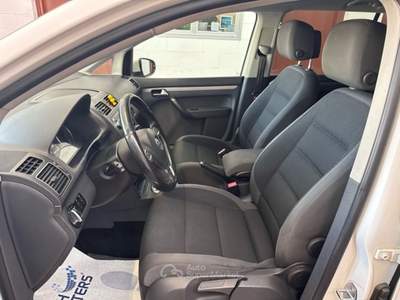 Volkswagen Touran 7 posti automatica Bianco usata Rozzano