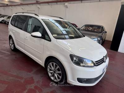 Volkswagen Touran 7 posti automatica Bianco usata Rozzano