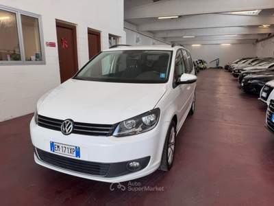 Volkswagen Touran 7 posti automatica Bianco usata Rozzano