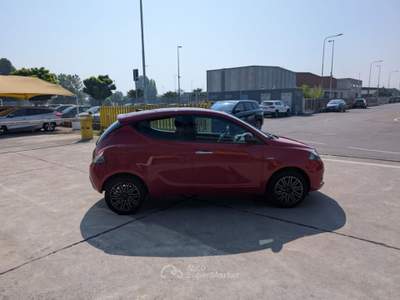 Lancia Ypsilon 1.0 FireFly 5P S&S Hybrid Gold 5 POSTI OK NEOPATEN Rosso usata Cremosano
