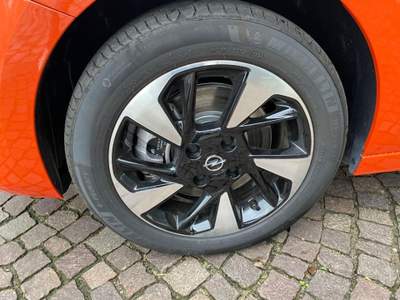 Opel Corsa-e 5 porte Edition Arancione usata Melegnano