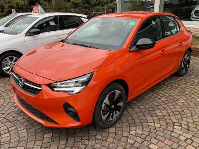 Opel Corsa-e 5 porte Edition Arancione usata Melegnano
