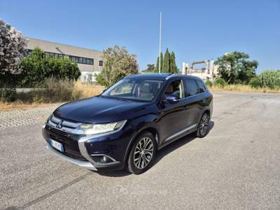 Mitsubishi Outlander 7 posti Nero usata Rosignano Marittimo
