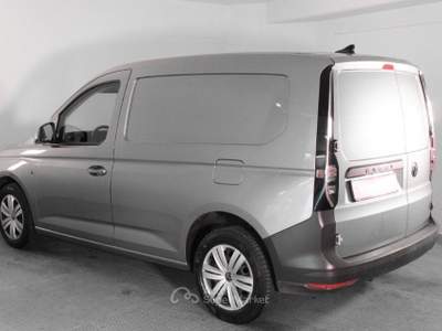 Volkswagen Caddy 2.0 TDI 122 CV DSG Furgone Grigio usata Paruzzaro