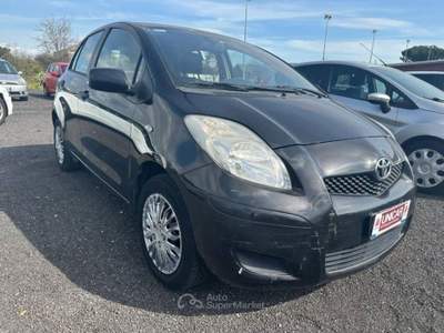Toyota Yaris 1.0 5p usata Aci Sant'Antonio