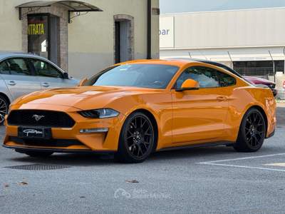 Ford Mustang Mustang Fastback 2.3 EcoBoost aut. 10 MARCE - CARFAX PULITO Arancione usata San Vendemiano