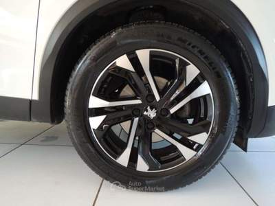 Peugeot 2008 PureTech 130 S&S Allure Pack Bianco usata Venezia