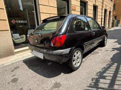 Ford Fiesta Fiesta 1.2i 16V 3p. Zetec Argento usata GENOVA
