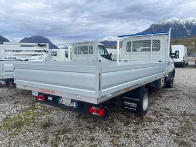 Iveco Daily 35C16 CASSONE FISSO Bianco usata Gemona del Friuli