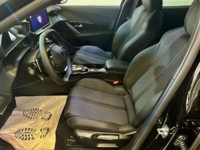 Peugeot 2008 Hybrid 145 e-DCS6 GT Vision+ Navi+ Acc cruise Nero usata Melegnano