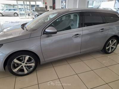 Peugeot 308 II 2013 SW -  SW 2.0 bluehdi 16v Allure s&s 150cv Grigio usata Novi Ligure