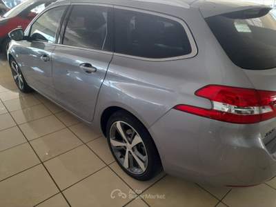Peugeot 308 II 2013 SW -  SW 2.0 bluehdi 16v Allure s&s 150cv Grigio usata Novi Ligure