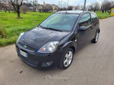 Ford Fiesta fiesta 1.4 tdci 3 porte Nero usata San Vito dei Normanni