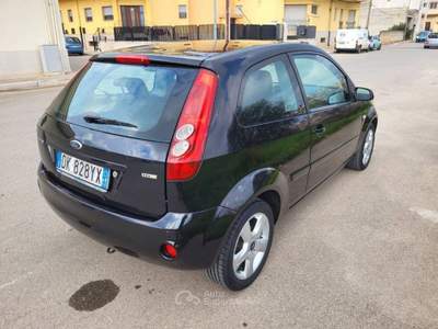 Ford Fiesta fiesta 1.4 tdci 3 porte Nero usata San Vito dei Normanni