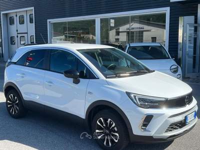 Opel Crossland 1.2 T. 12V 110 CV S&S Elegance Bianco usata Lauria
