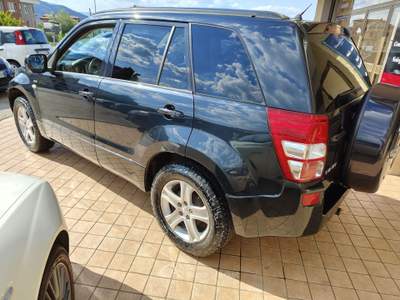 Suzuki Grand Vitara Gancio traino usata Montesano sulla Marcellana