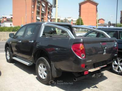 Mitsubishi L200 pick-up Nero usata Frosinone