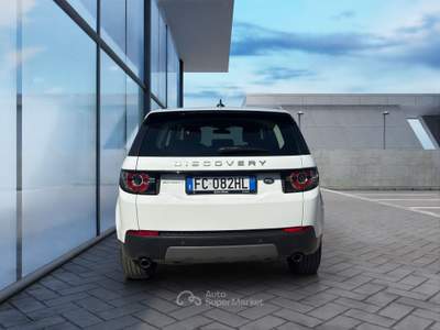 Land Rover Discovery Sport 2.0 TD4 150 CV SE Bianco usata Rende