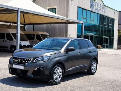 Peugeot 3008 1.5 BlueHDi EAT8 130cv Grigio usata San Salvatore Telesino