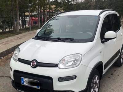 Fiat Panda unico proprietario ,macchina veramente ben tenuta. 4x4 mjt   Bianco usata San Giovanni in Fiore
