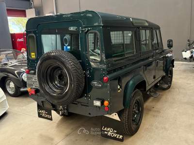 Land Rover Defender 110 3.5 V8 Verde usata Bologna