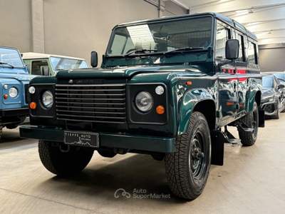 Land Rover Defender 110 3.5 V8 Verde usata Bologna