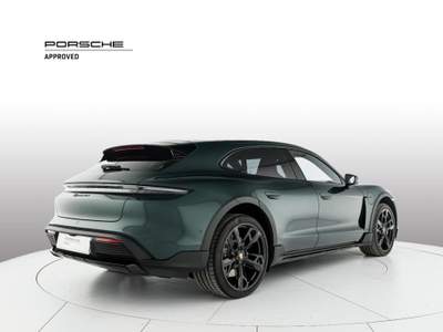 Porsche Taycan 4S Cross Turismo Verde usata Milano