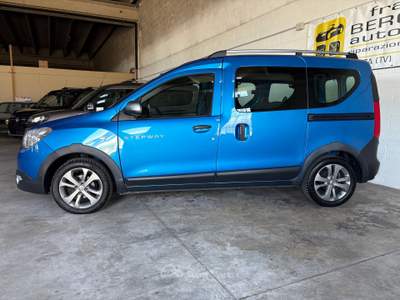 Dacia Dokker Stepway AUTOVETTURA Uniproprietario Blu/Azzurro usata Motta di Livenza