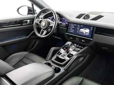Porsche Cayenne Coupé 3.0 V6 E-Hybrid Nero usata Milano