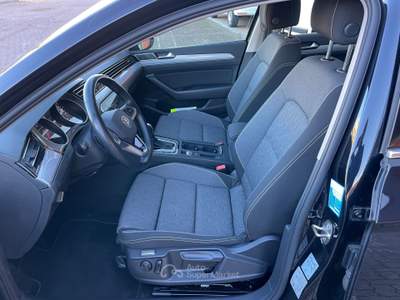 Volkswagen Passat Variant 2.0 TDI SCR EVO DSG Business Nero usata Gozzano