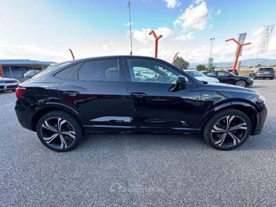 Audi Q3 40 2.0 tdi S line edition quattro 200cv s-tronic Nero usata Tavagnacco
